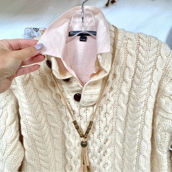 Sweet LINEN shirt w glorious raw texture in dreamy blush colour - Picture 12 of 15